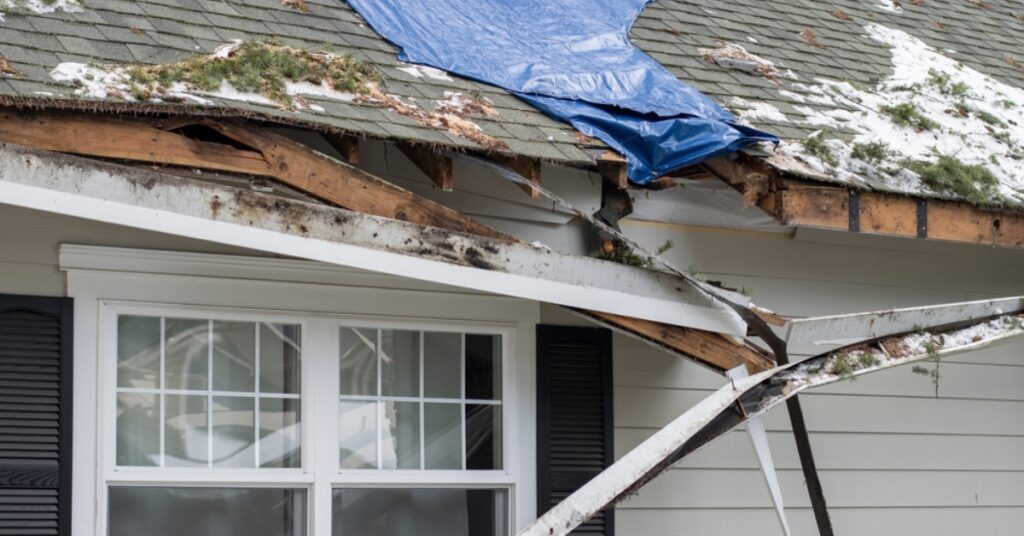 Things to Do Right After a Winter Storm Hits Your House Roof